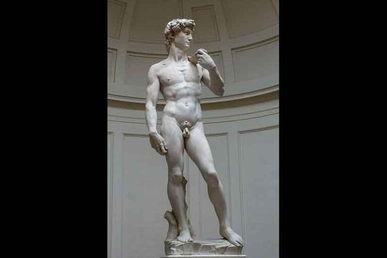 5 metre 17 cm’lik Davut heykeli Michelangelo – Floransa