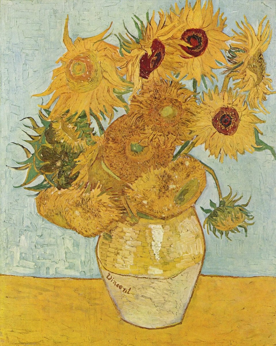 Van Gogh'un turkuaz zemin önünde vazoda on iki ayçiçeği tablosu