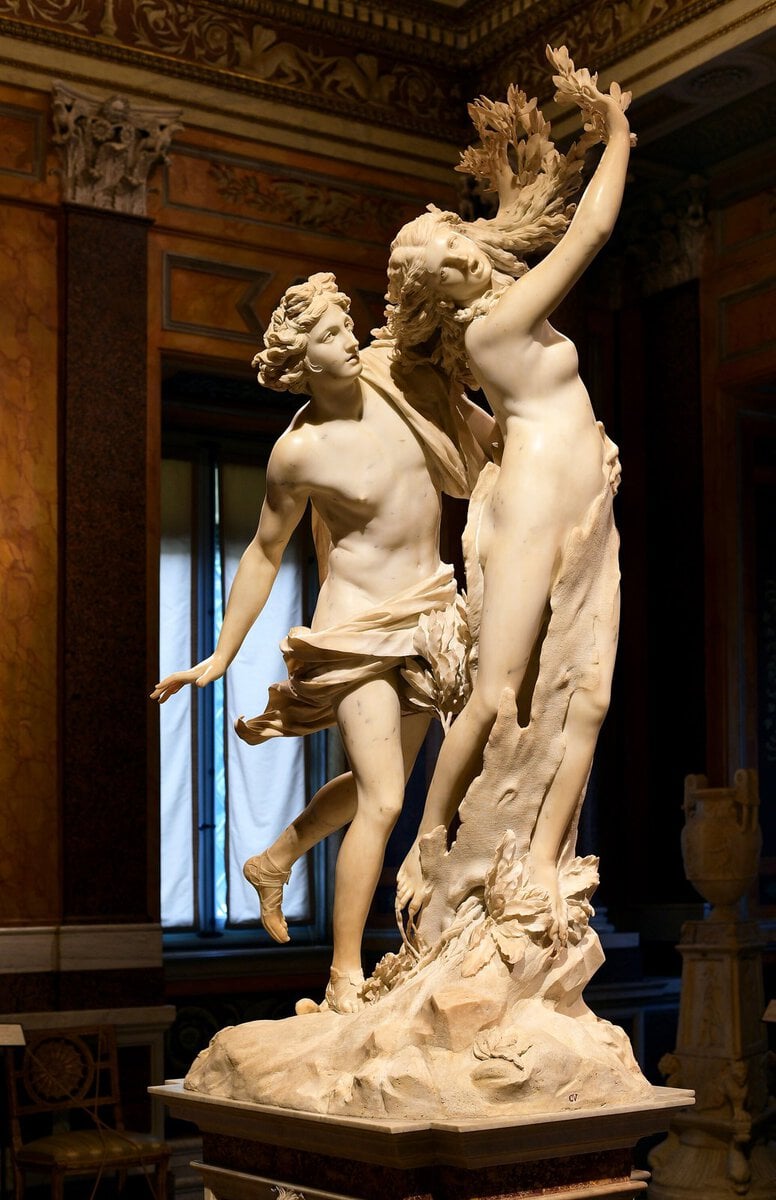 Bernini'nin Apollon ve Daphne heykeli: parmakları dala dönüşen Daphne