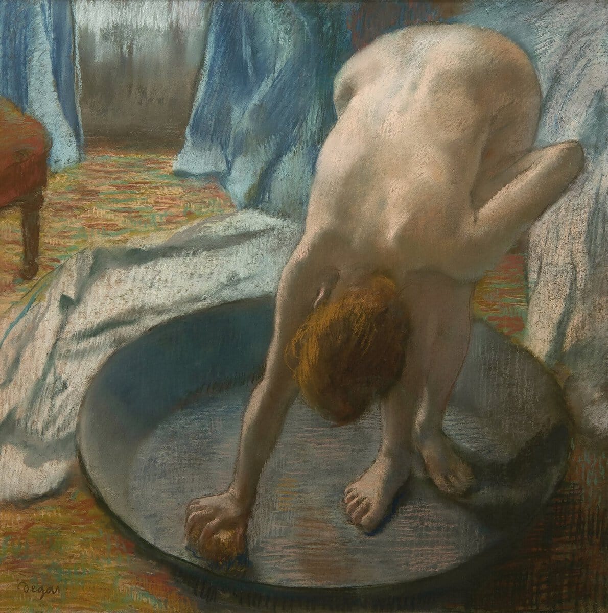 Degas'nın Küvet pastel çalışması: yıkanan kadın figürü