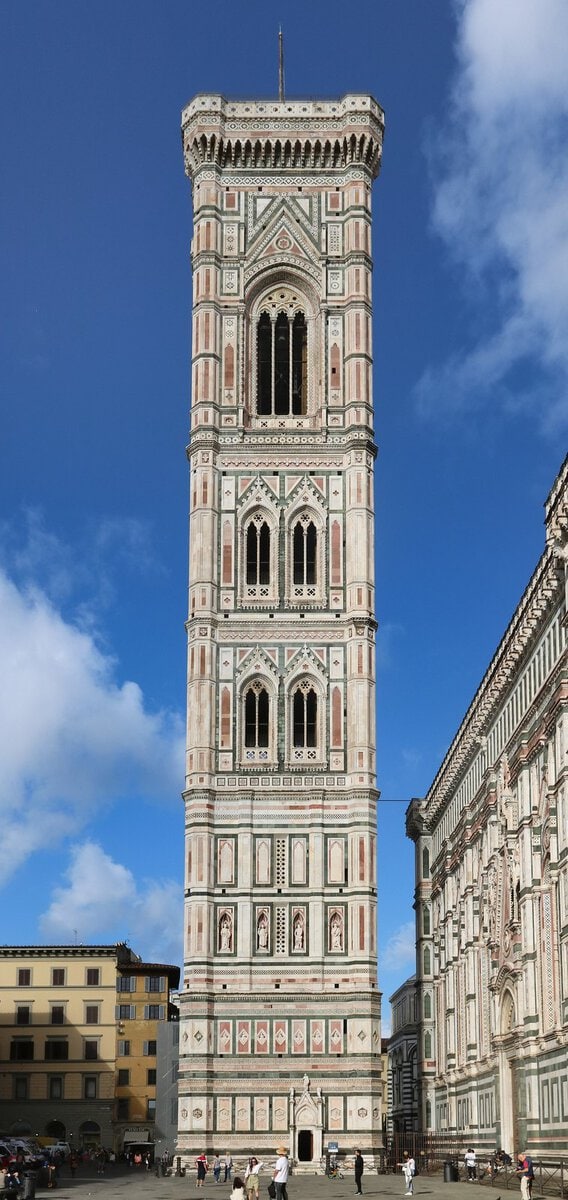 Giotto'nun tasarladığı Floransa Çan Kulesi
