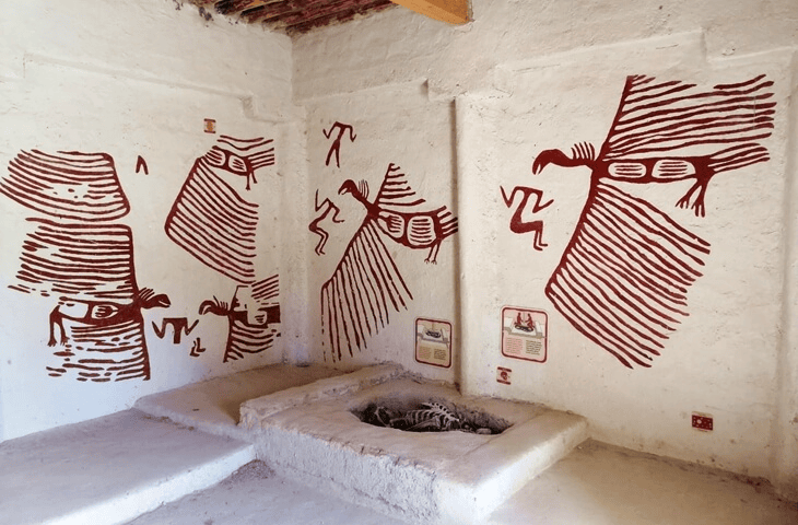 Çatalhöyük'ten kırmızı boyalı av sahneli duvar resimleri