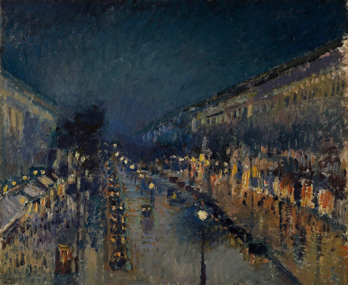 Pissarro'nun Montmartre Bulvarı tablosu: yukarıdan görülen kalabalık cadde