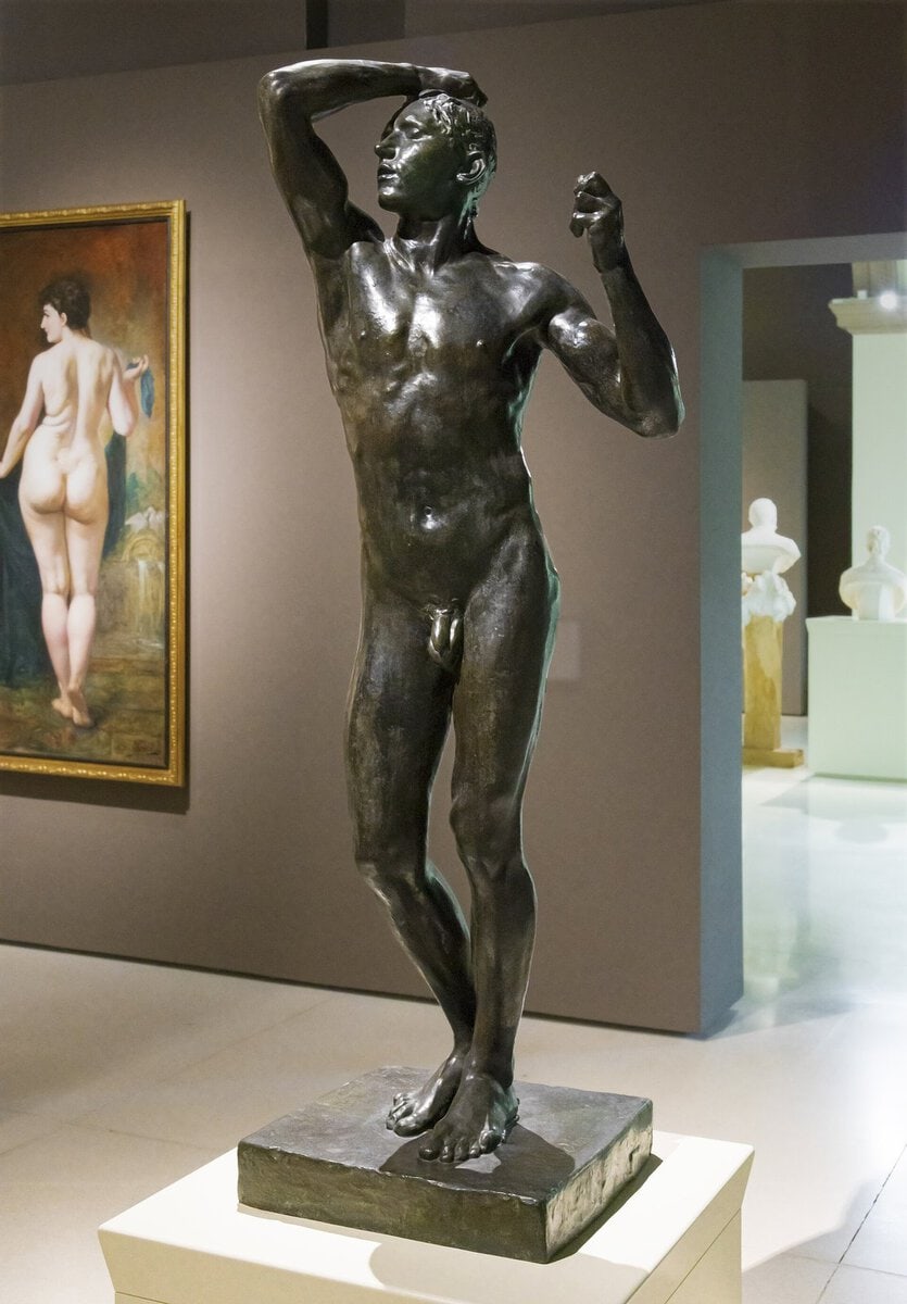 Rodin'in Tunç Çağı heykeli: ayakta duran çıplak erkek figür